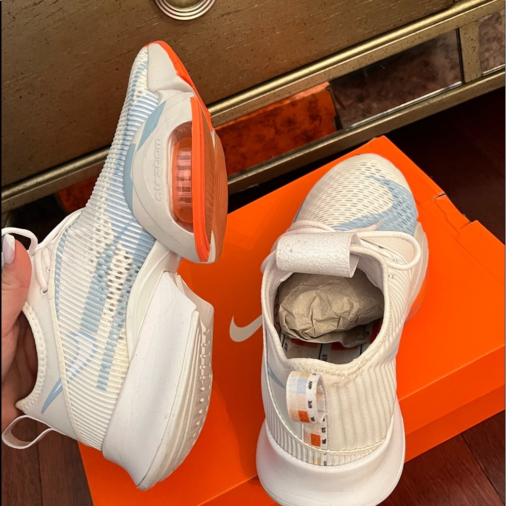 W NikeAir Zoom Superprep Prm - Picture 6 of 8